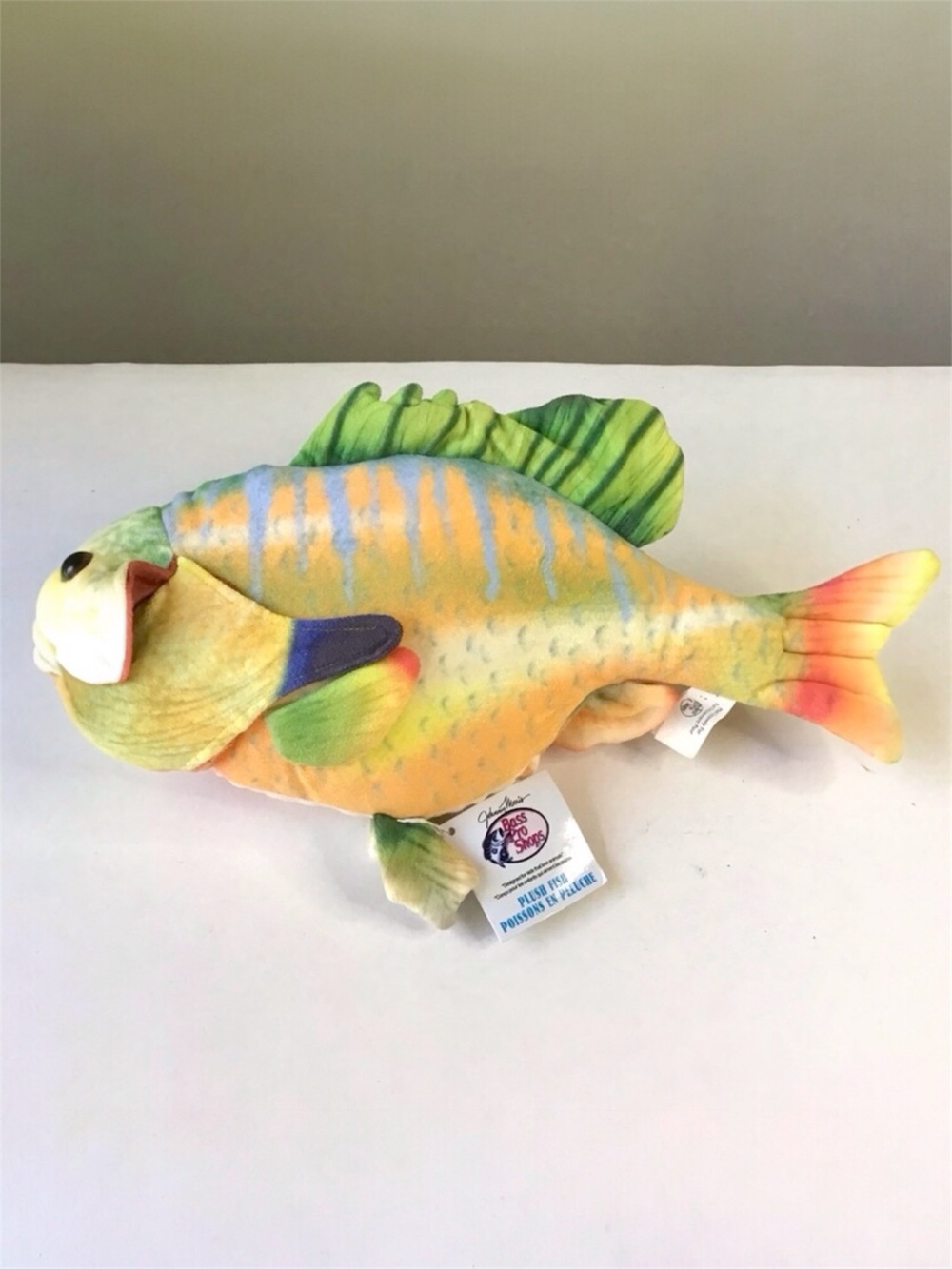 Bass Pro Shops Bluegill Fish 13” Realistic Plush Stuffed Animal NWT New